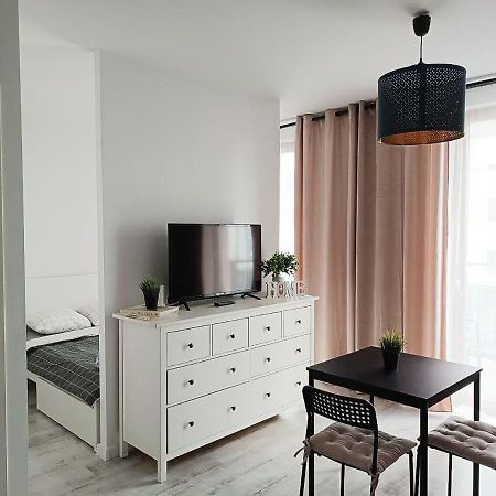 Apartament Niedaleko Centrum Warszawy Varsovia Exterior foto